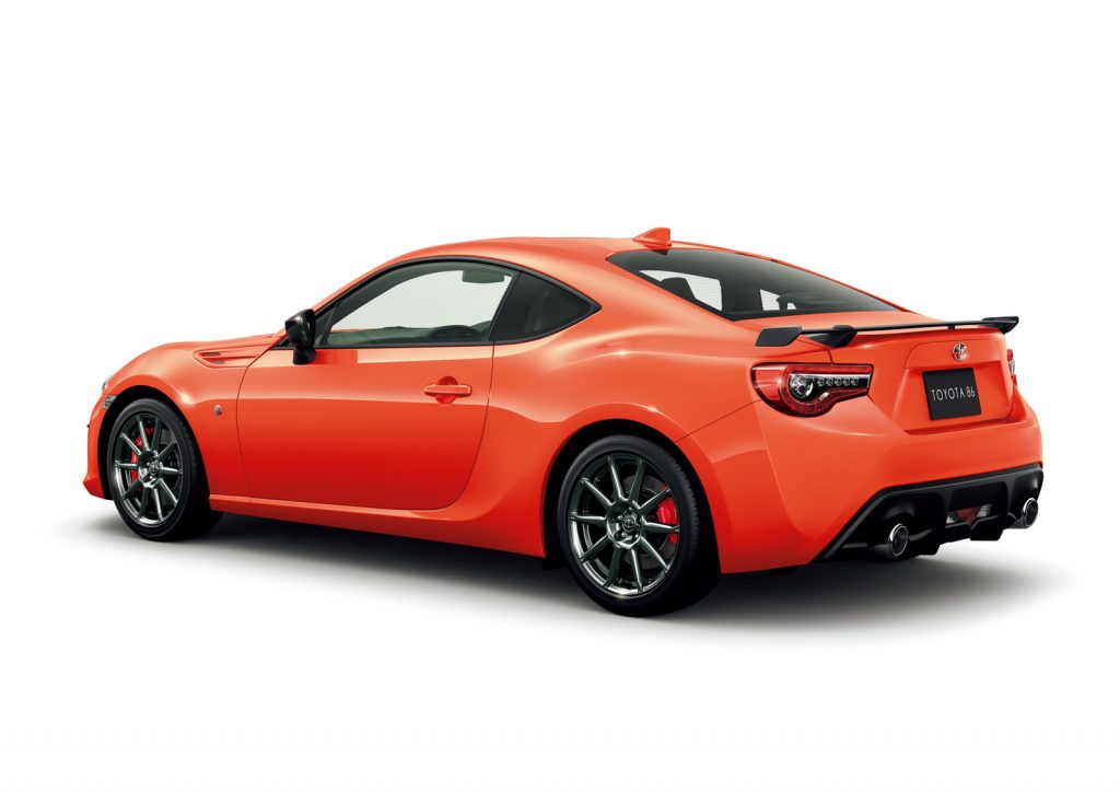 toyota-86-solar-orange-limited-edition-2