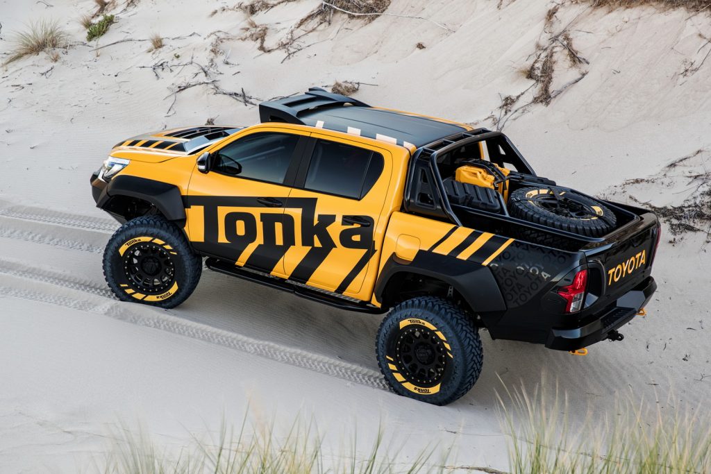 Toyota Hilux Revo Tonka