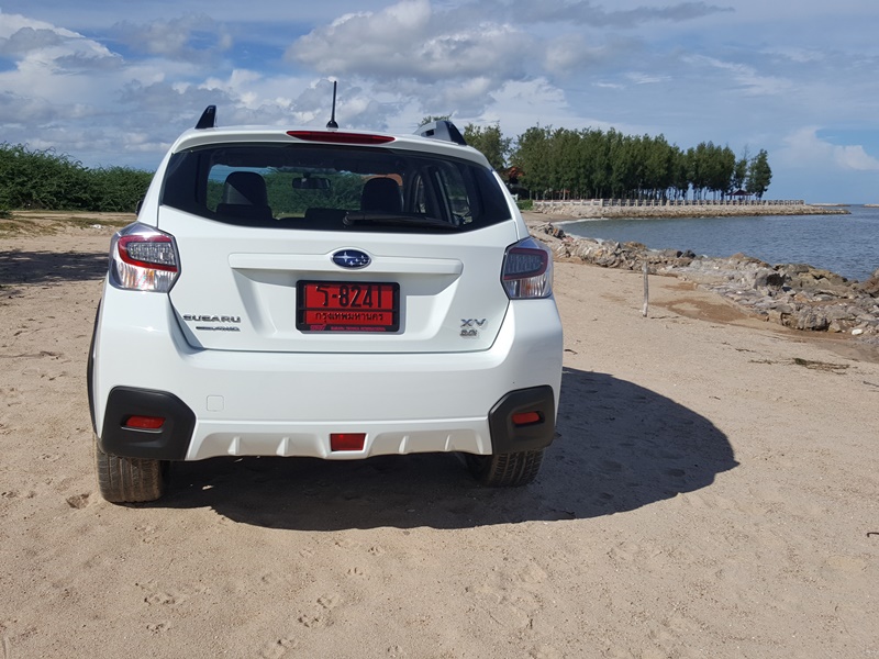 2015-Subaru-XV-Bonn06