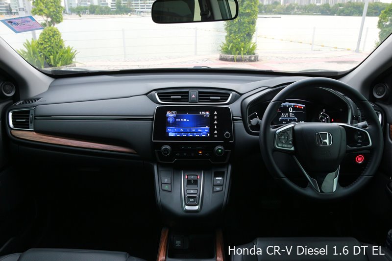 2017Honda-CRV-Diesel-Review019