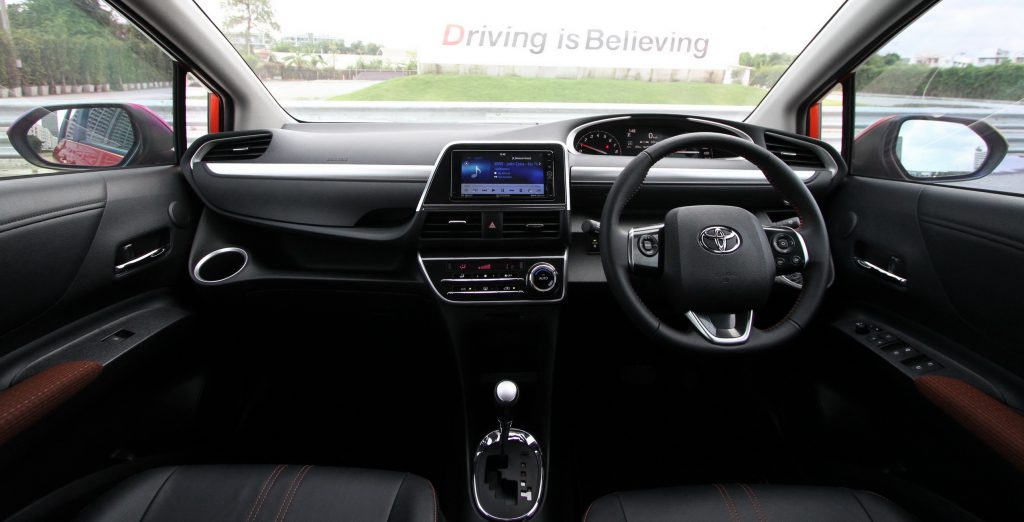 all-new-sienta_041_resize