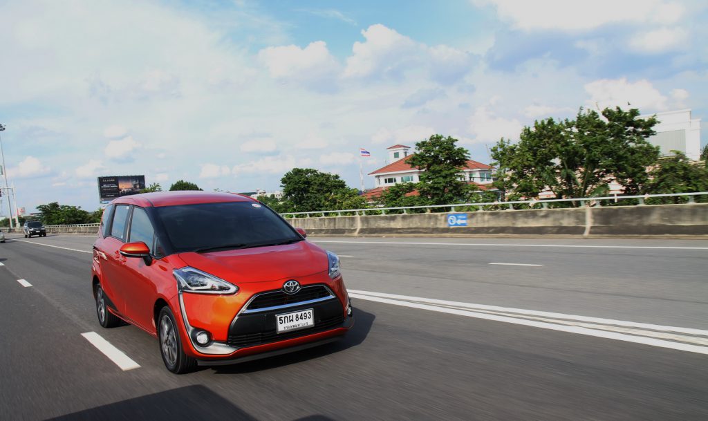 Toyota Aienta