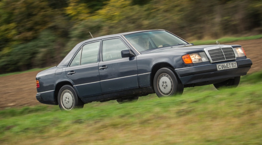 1992-mercedes-benz-e-class-2