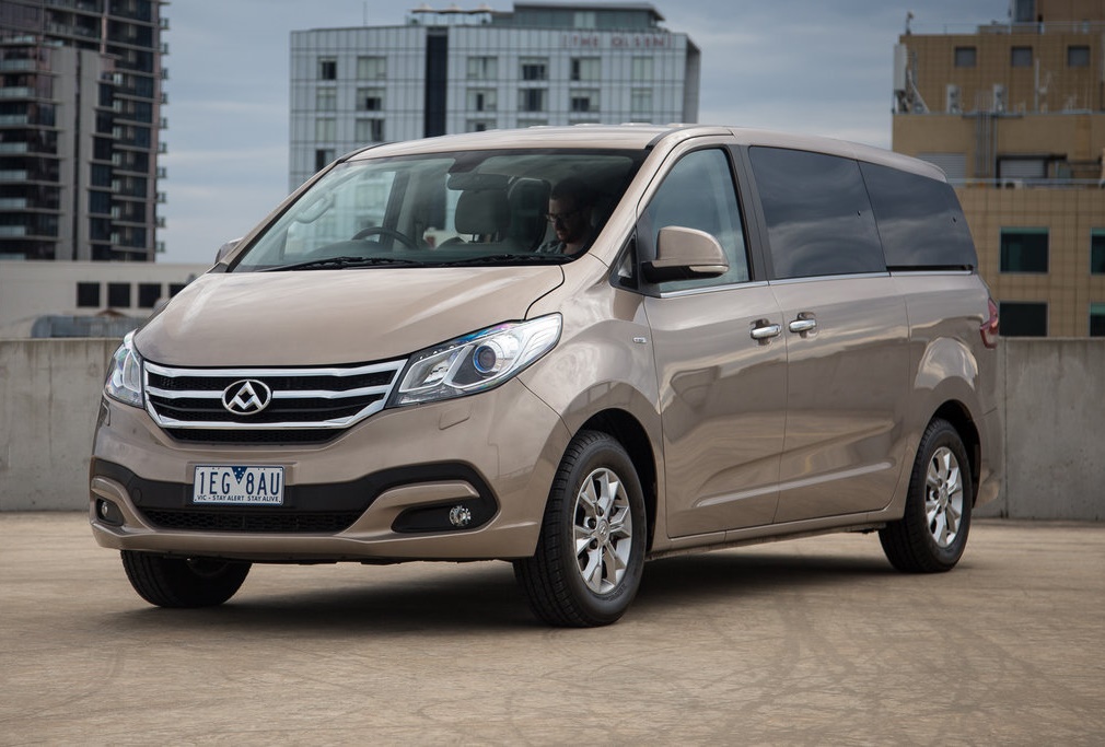 2016-ldv-g10-people-mover-41