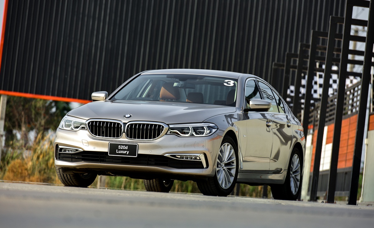 BMW 520d Luxury (14)