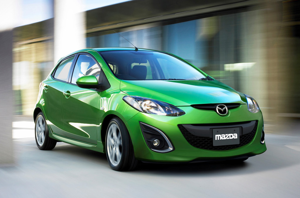 2011-mazda-mazda2-1