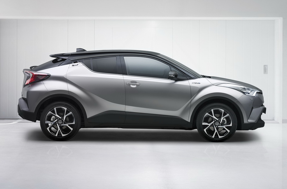 2017-Toyota-C-HR-01