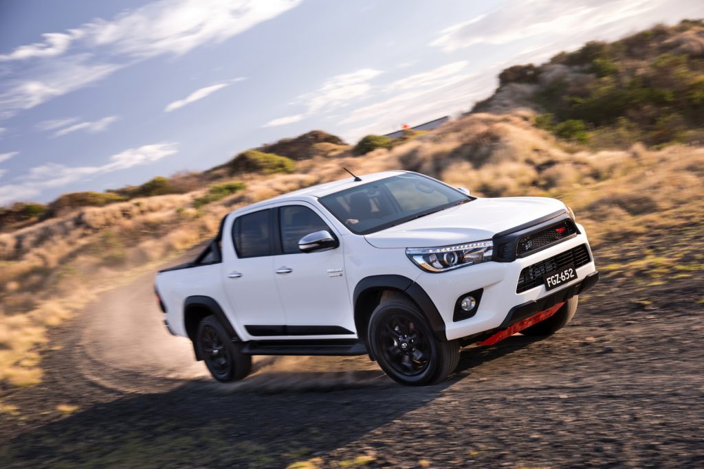 2017-toyota-hilux-trd-australia-6
