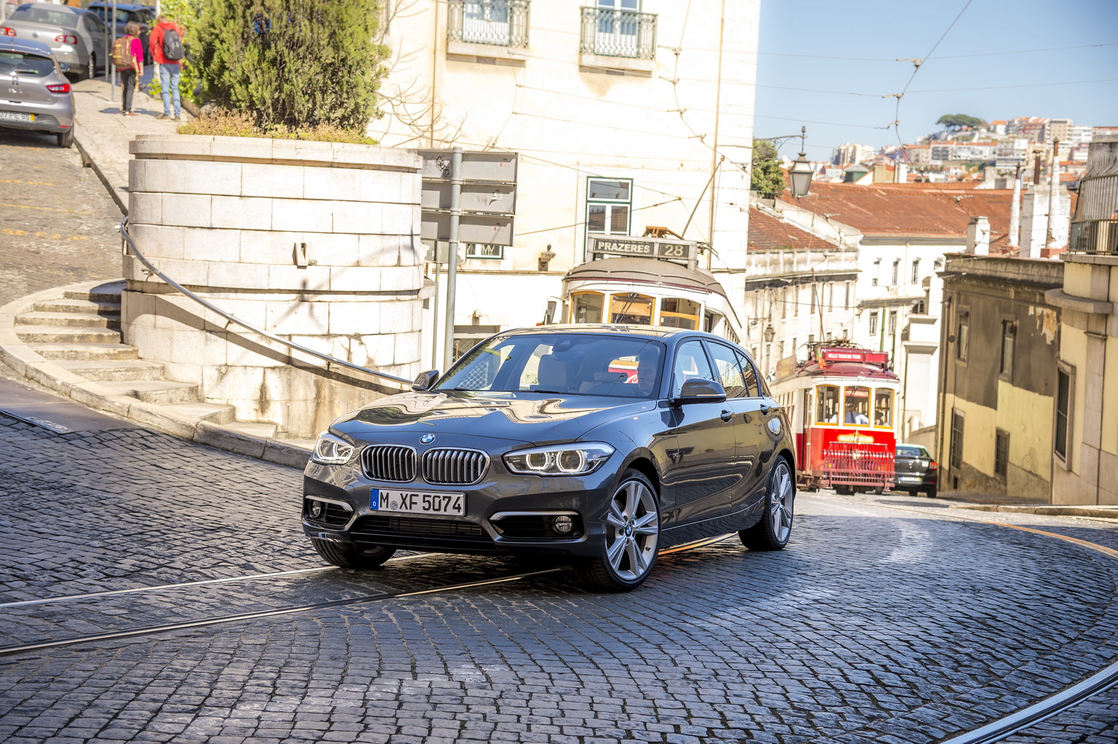 2015-bmw-1-series-6