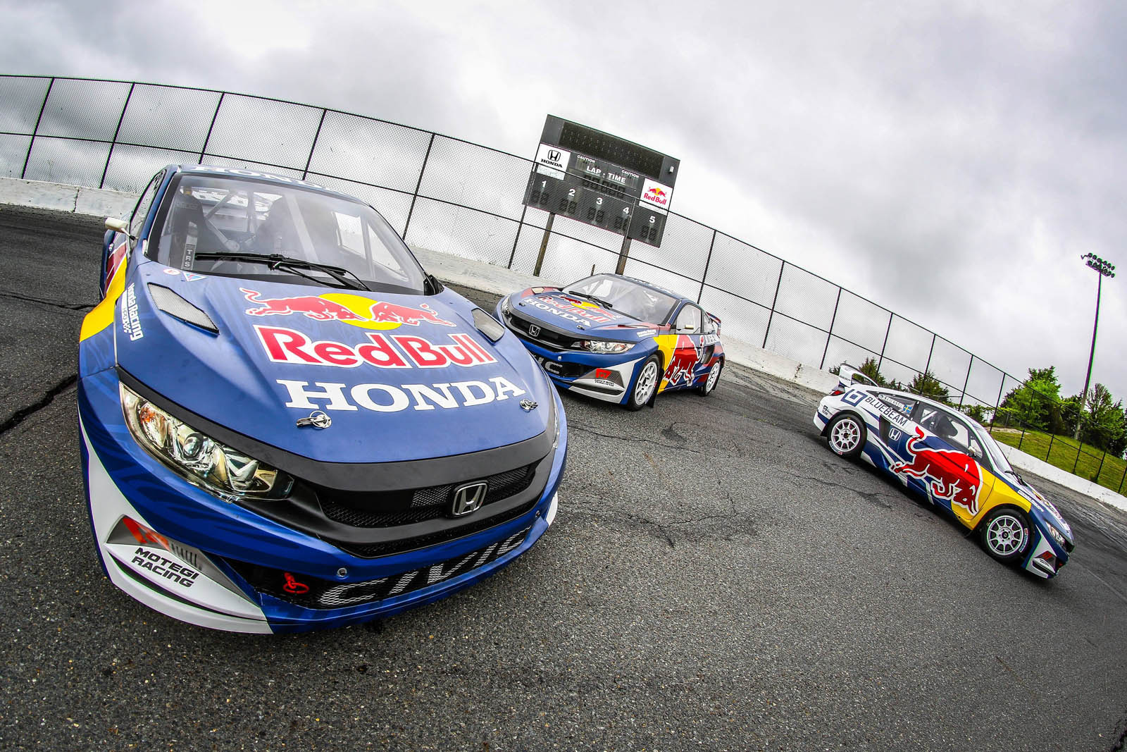 2017-honda-civic-coupe-grc-02