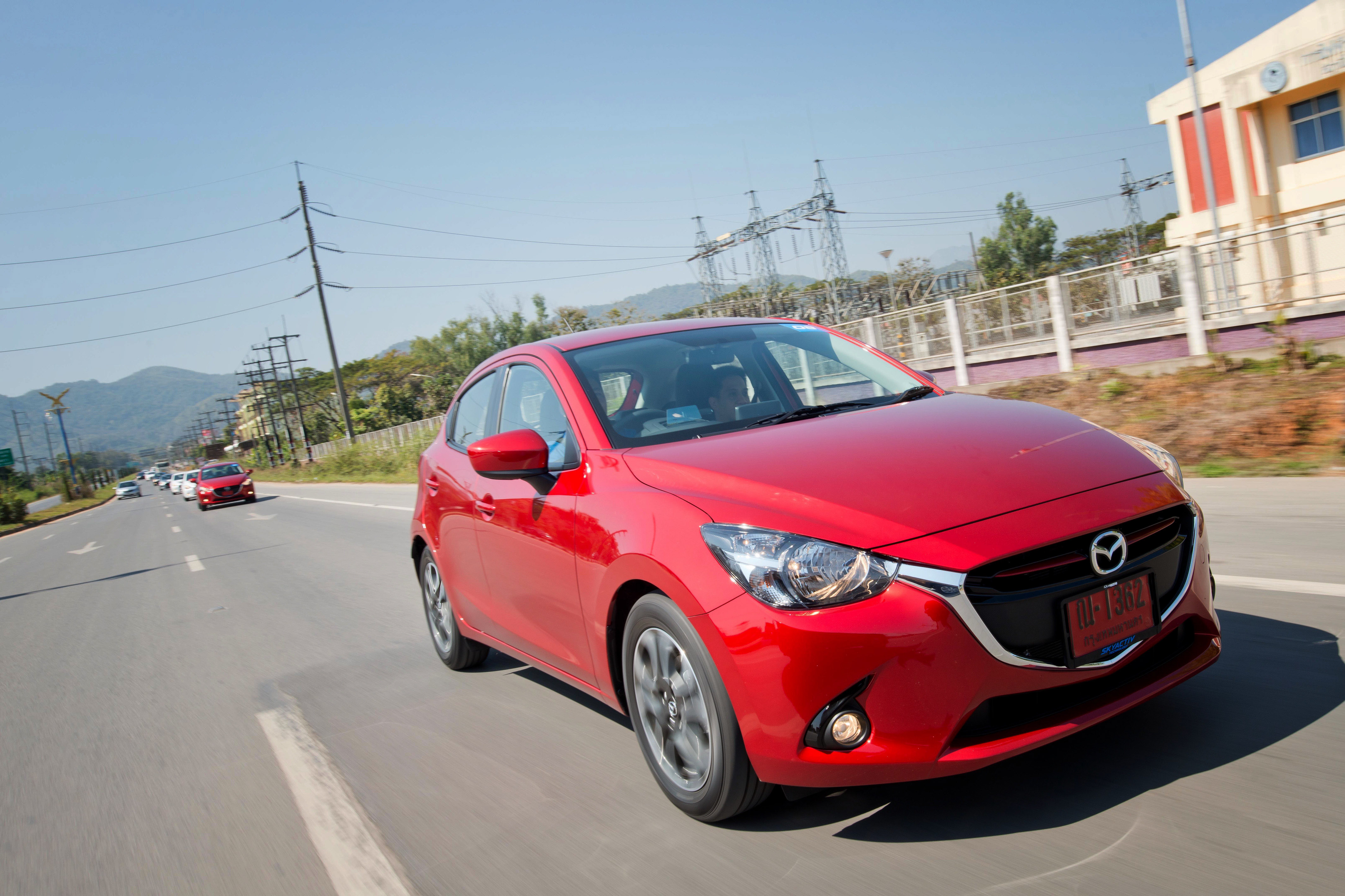 Mazda2 (3)