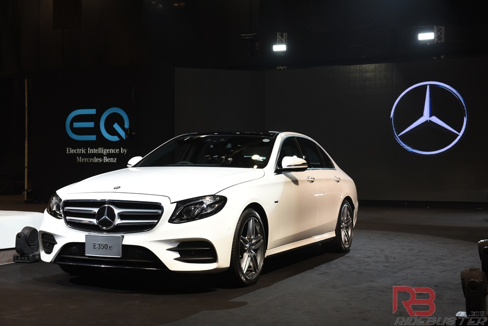 รถปลั๊กอินไฮบริด