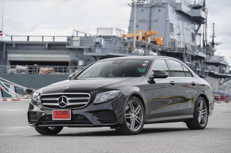 mercedes-benz-E-Class-E22d-033
