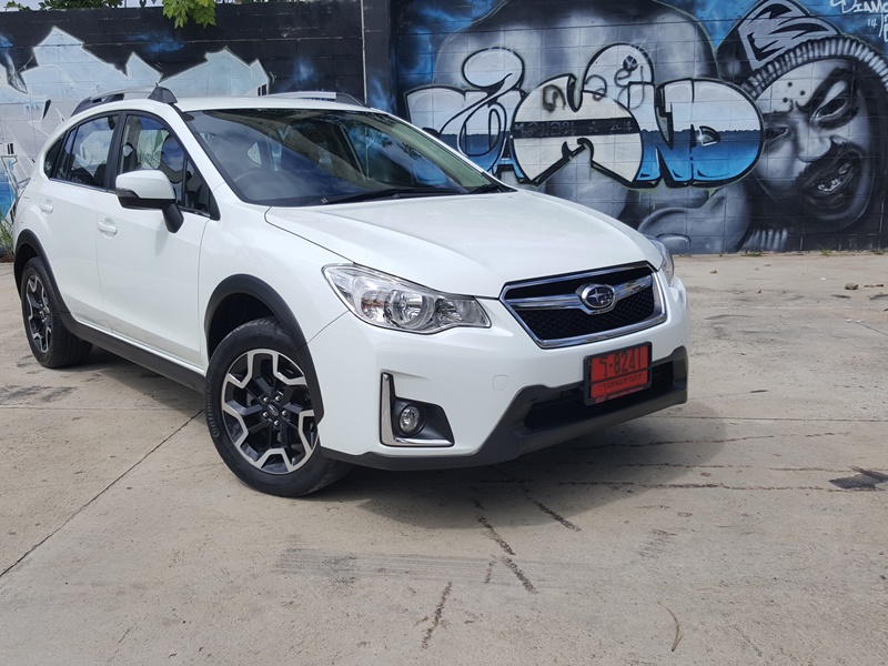 2015-Subaru-XV-Bonn04