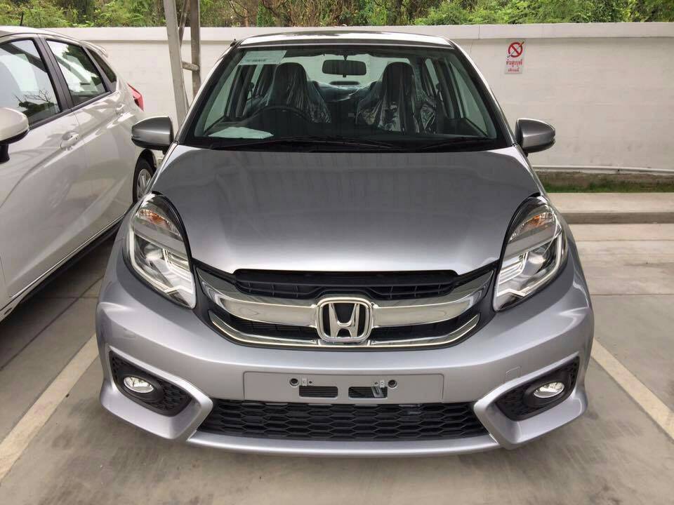 Honda -Brio-Amaze004