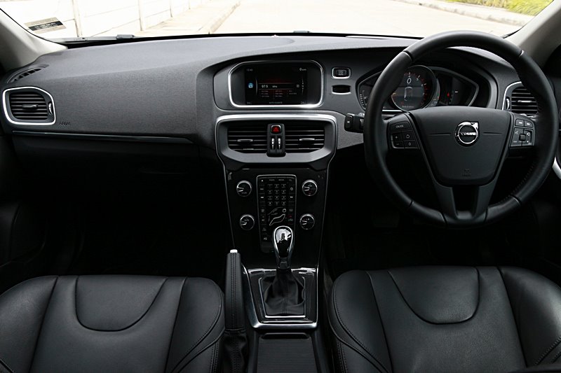 Volvo V40 T4