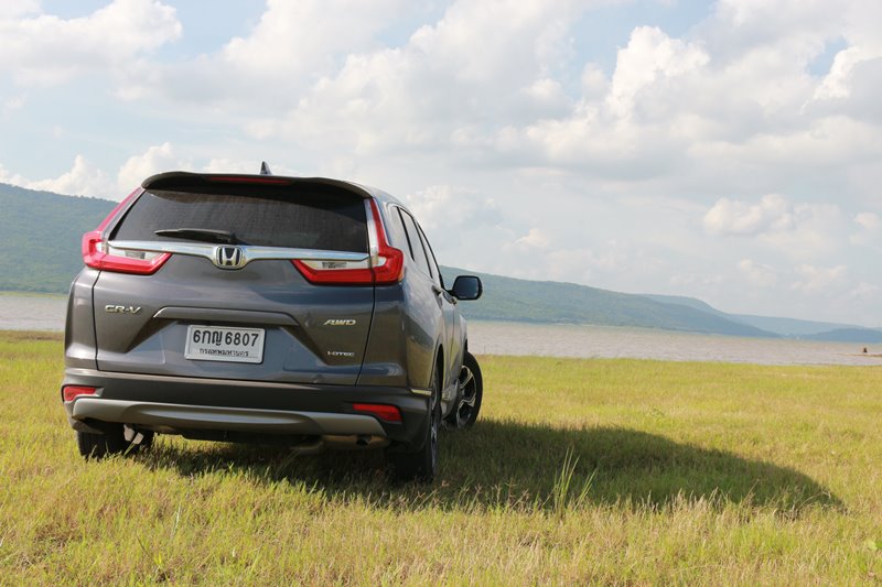 2017Honda-CRV-Diesel-more-Review003