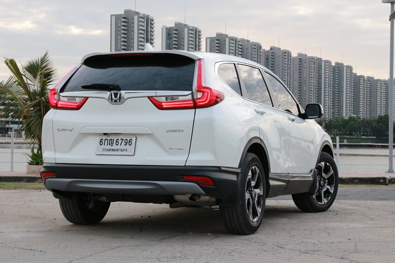 2017Honda-CRV-Gasoline-Review009