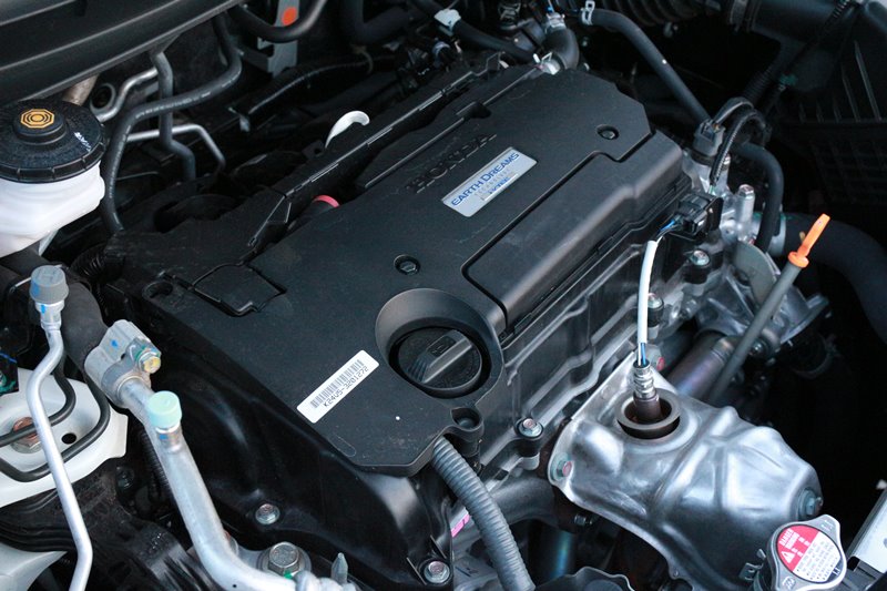 2017Honda-CRV-Gasoline-Review015