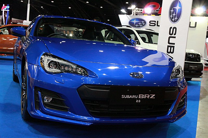 Subaru-BRZ-2017-Live004