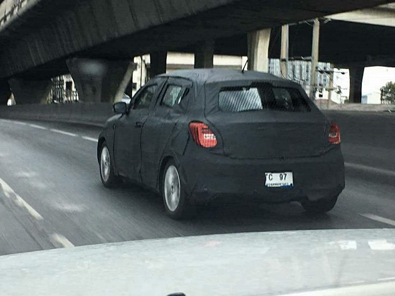 2018-Suzuki Swift Spyshot001
