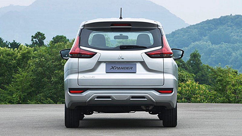 Mitsubishi-Xpander-official004