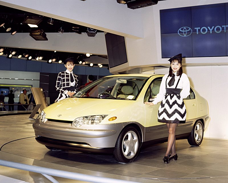 Toyota-Prius-History002