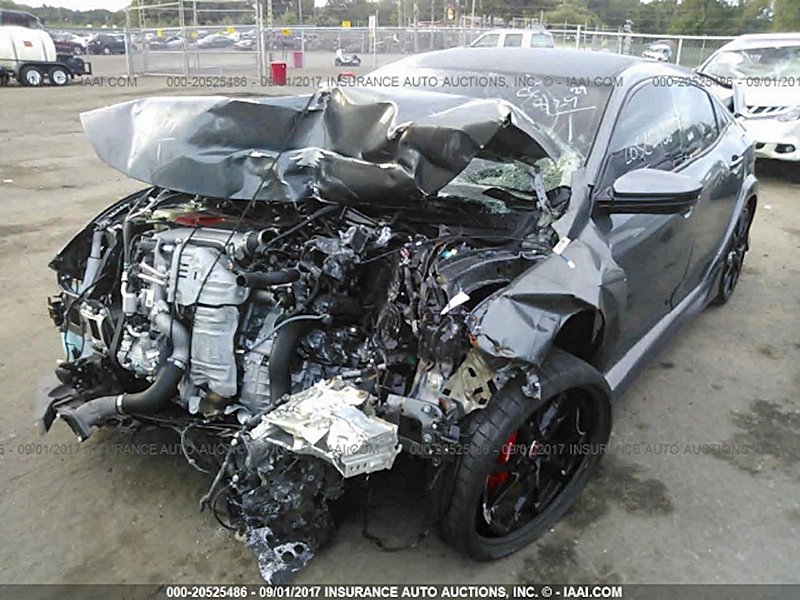 Crashed-Honda-Civic-Type-R-2