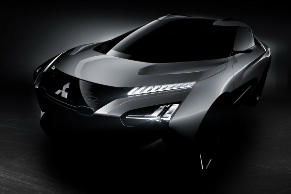 MITSUBISHI e-EVOLUTION CONCEPT ครอสโอเวอร์พลังไฟฟ้า MITSUBISHI e-EVOLUTION CONCEPT ครอสโอเวอร์พลังไฟฟ้า