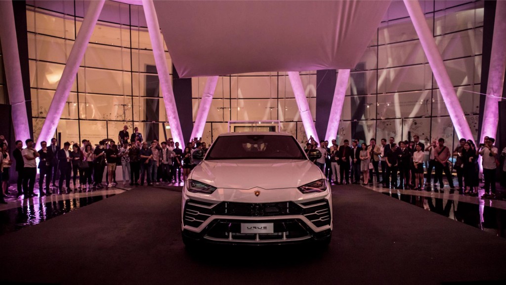 Lamborghini  URUS Singapore