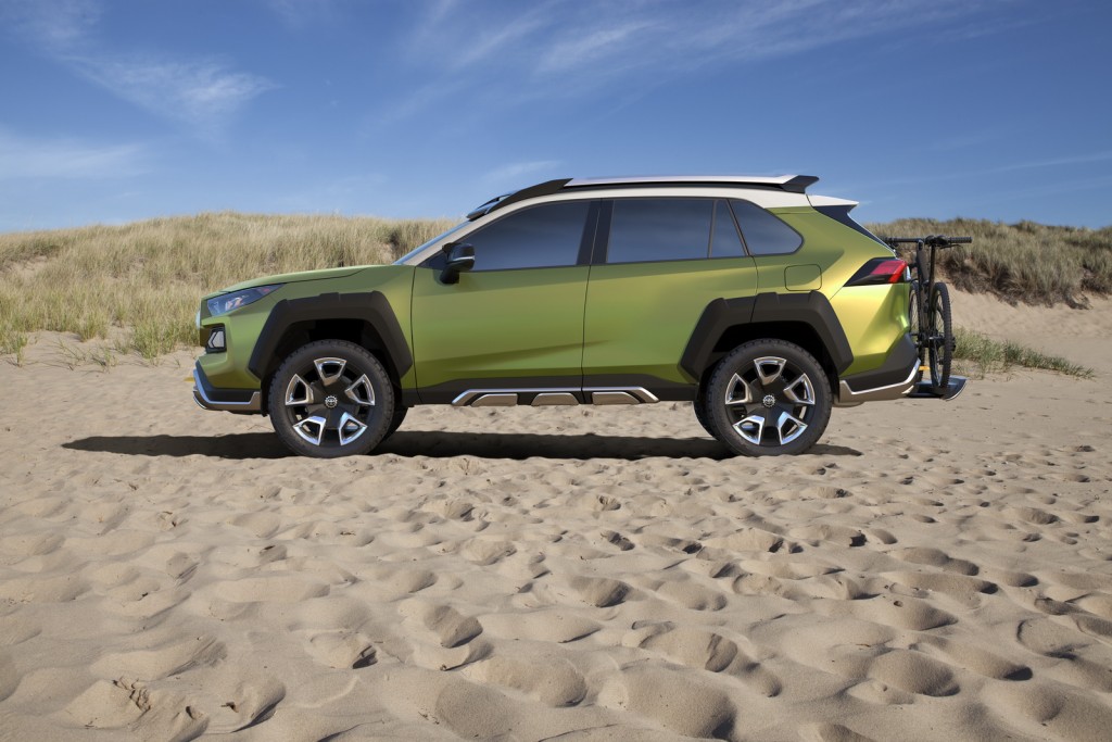 Toyota FT AC