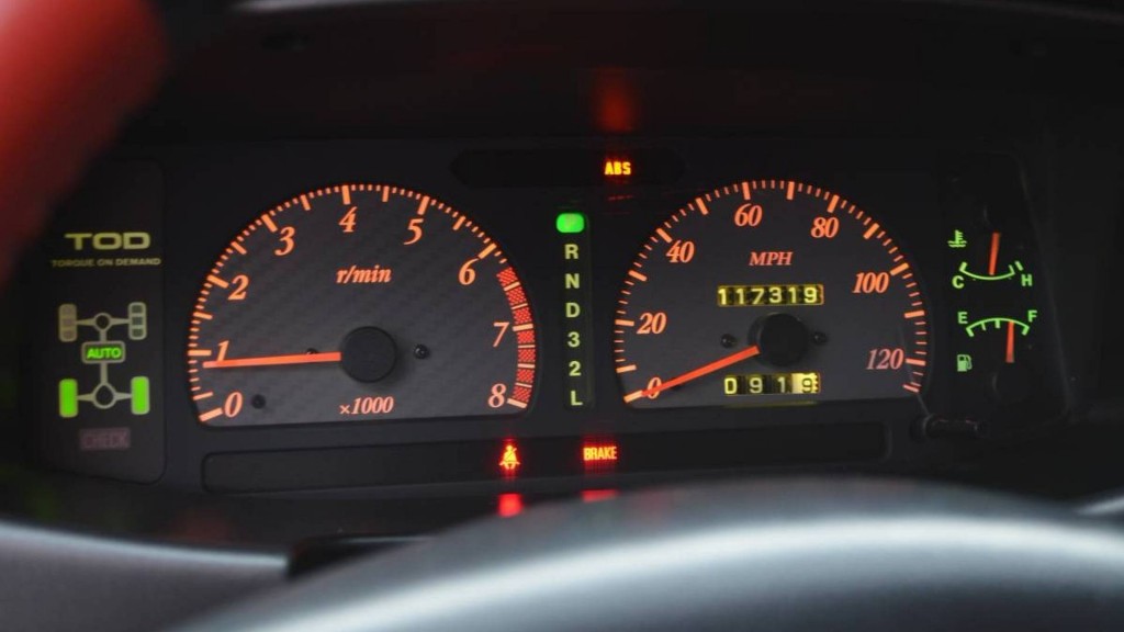 Isuzu  Vehicross Ironman Edition