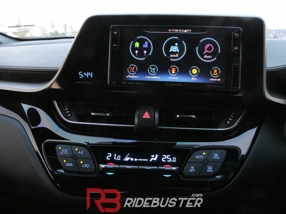 Review Toyota C-HR 1.8 Hybrid