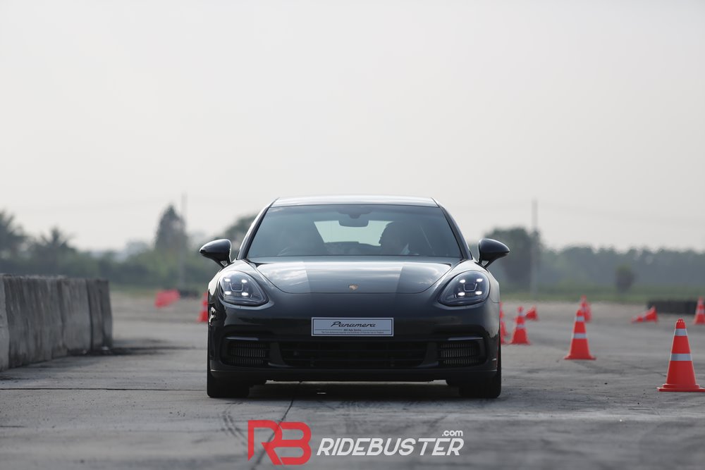 Test Drive Porsche  Panamera 4 E Hybrid 