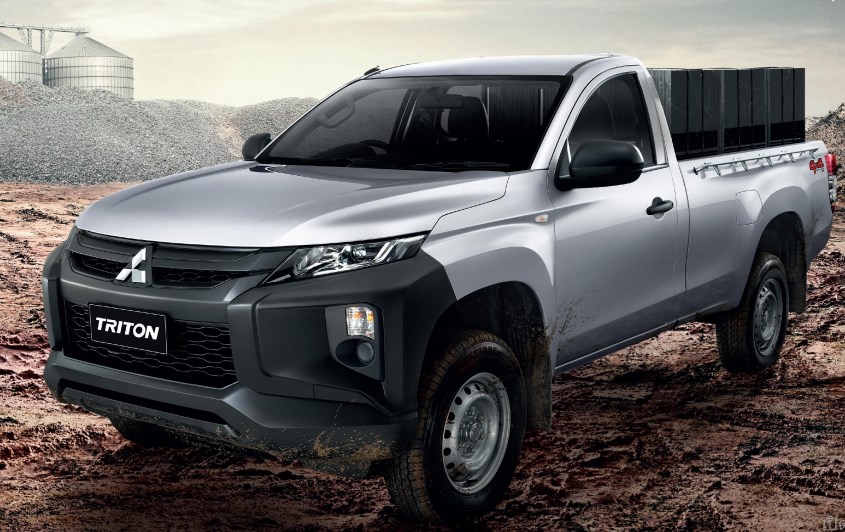 กระบะตอนเดียวขับเคลื่อนสี่ล้อ  Mitsubishi Triton