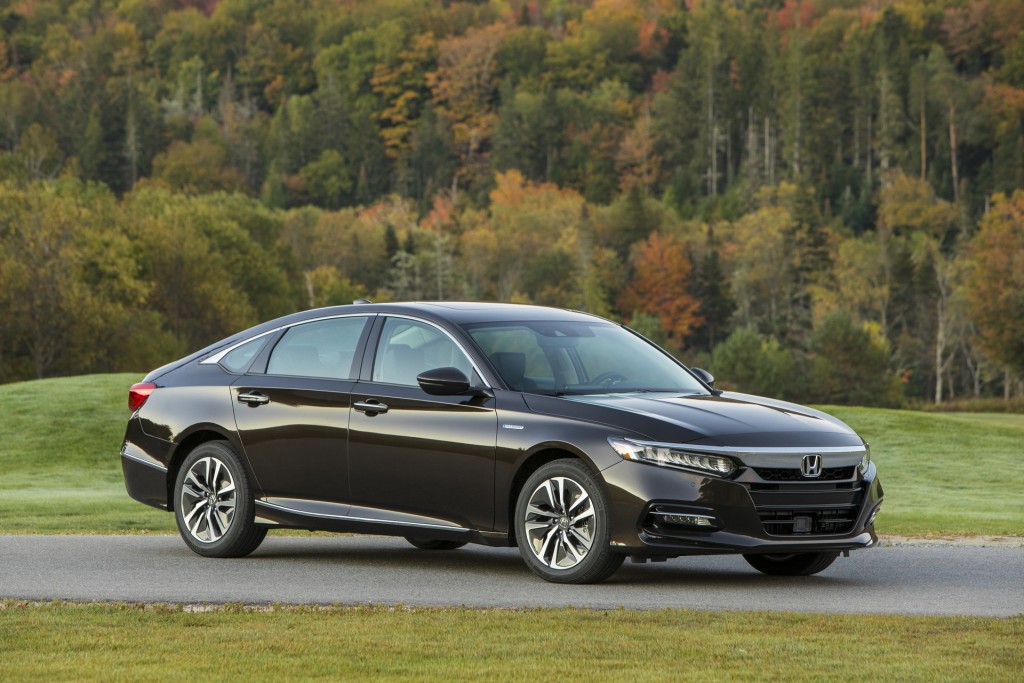 2018 Honda  Accord Hybrid  - Official