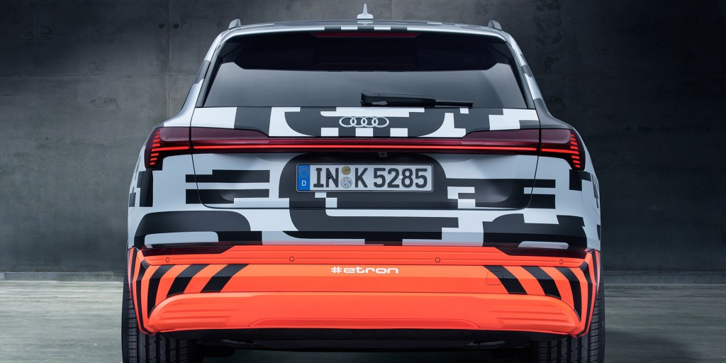 Audi E-tron suv prototype