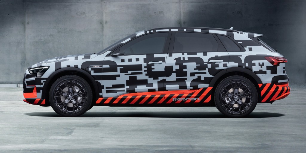 Audi E-tron suv prototype