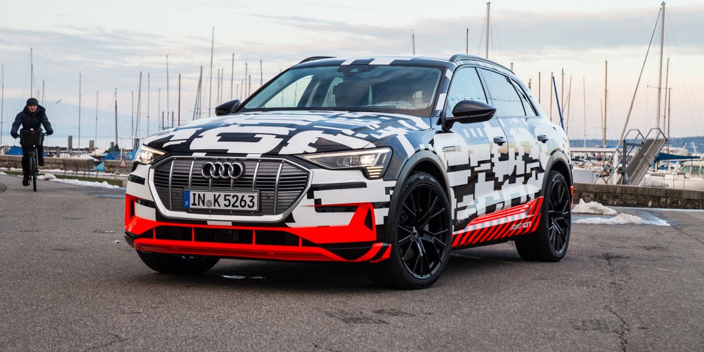 Audi E-tron suv prototype