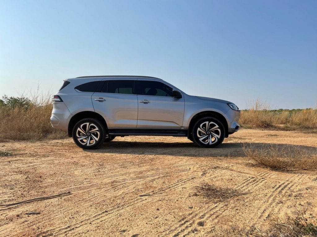 Isuzu MU-X Ultimate 1.9