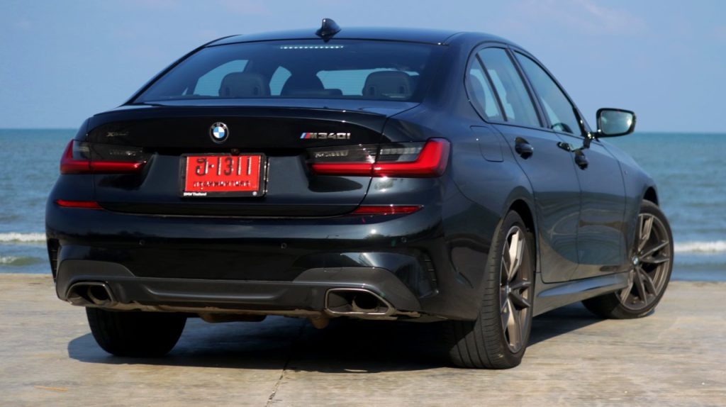 BMW M340i XDrive สีดำ