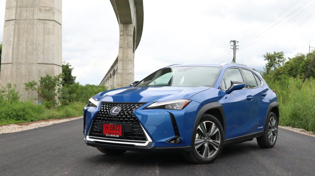 Lexus ux 300e EV 