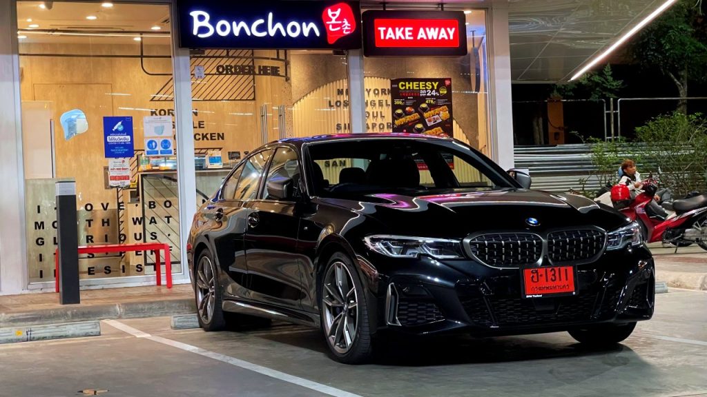 BMW M340i XDrive สีดำ BMW M340i XDrive สีดำ