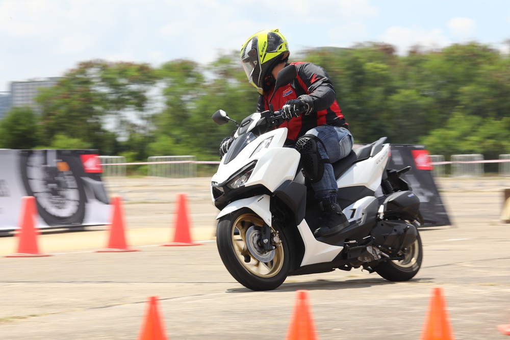 รีวิว Honda Click 160