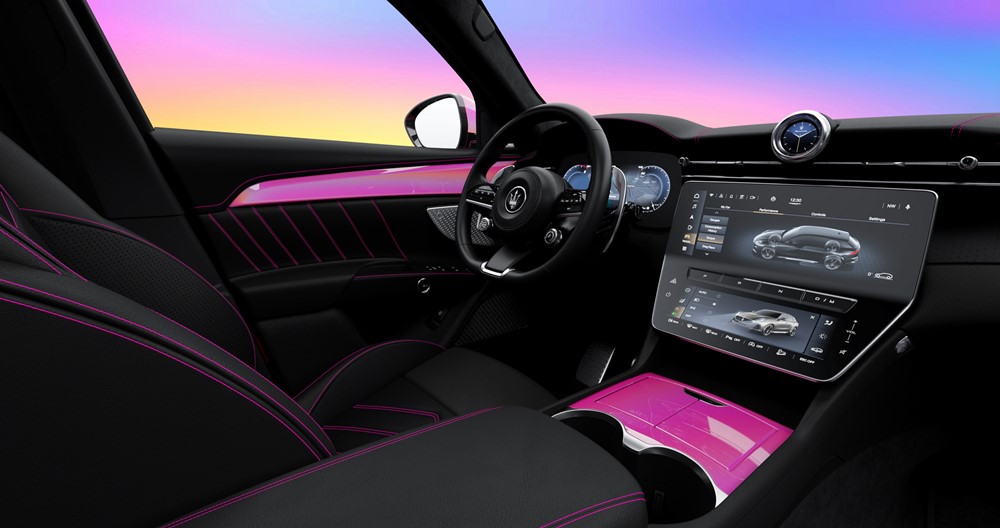 Maserati Grecale x Barbie