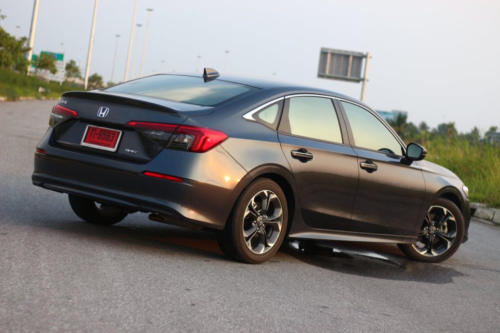 Honda Civic e:hev EL+ Review Honda Civic e:hev EL+ Review