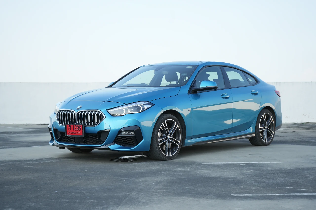 BMW 220i รีวิว
