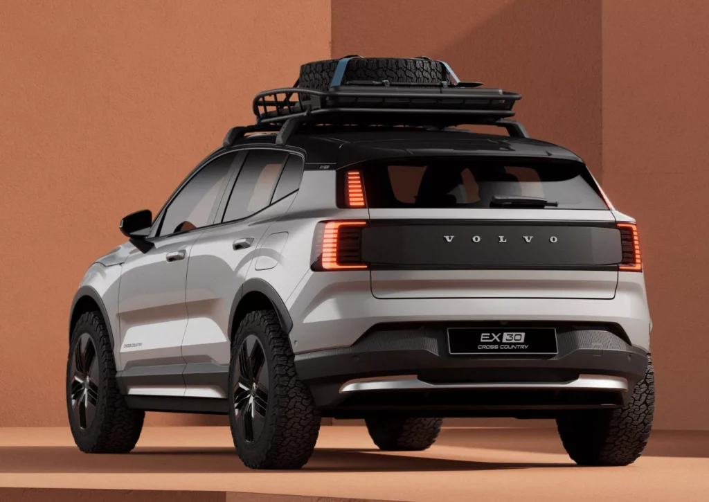 Volvo EX30 Cross Country