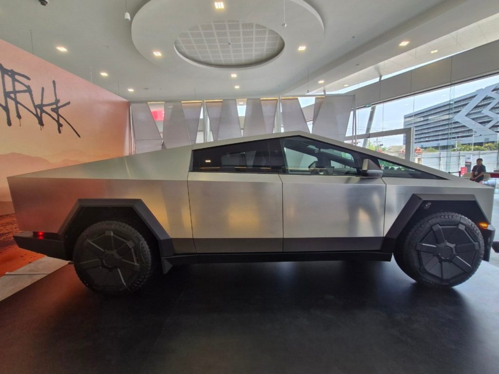 Tesla Cybertruck