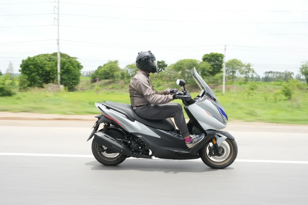 ลองขี่  Zontes 350e